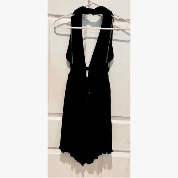 Lulu’s Backless Halter Dress - NWOT - Picture 5 of 8